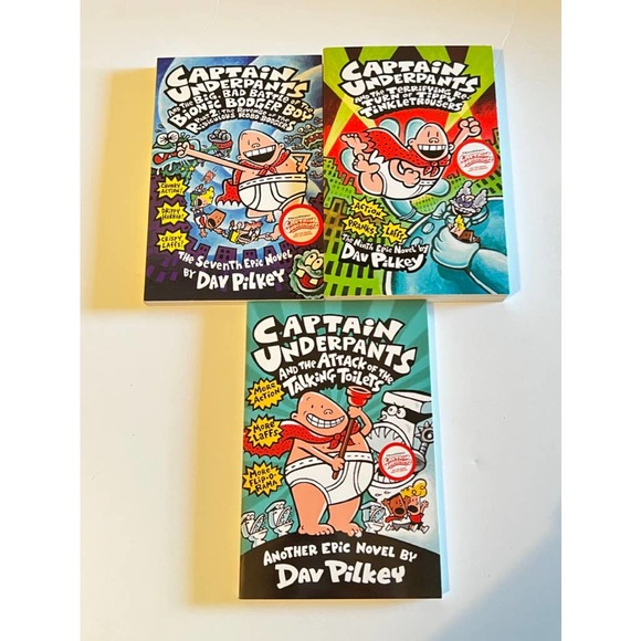 Set of three Captain Underpants Books by Dav Pilkey - Picture 9 of 11